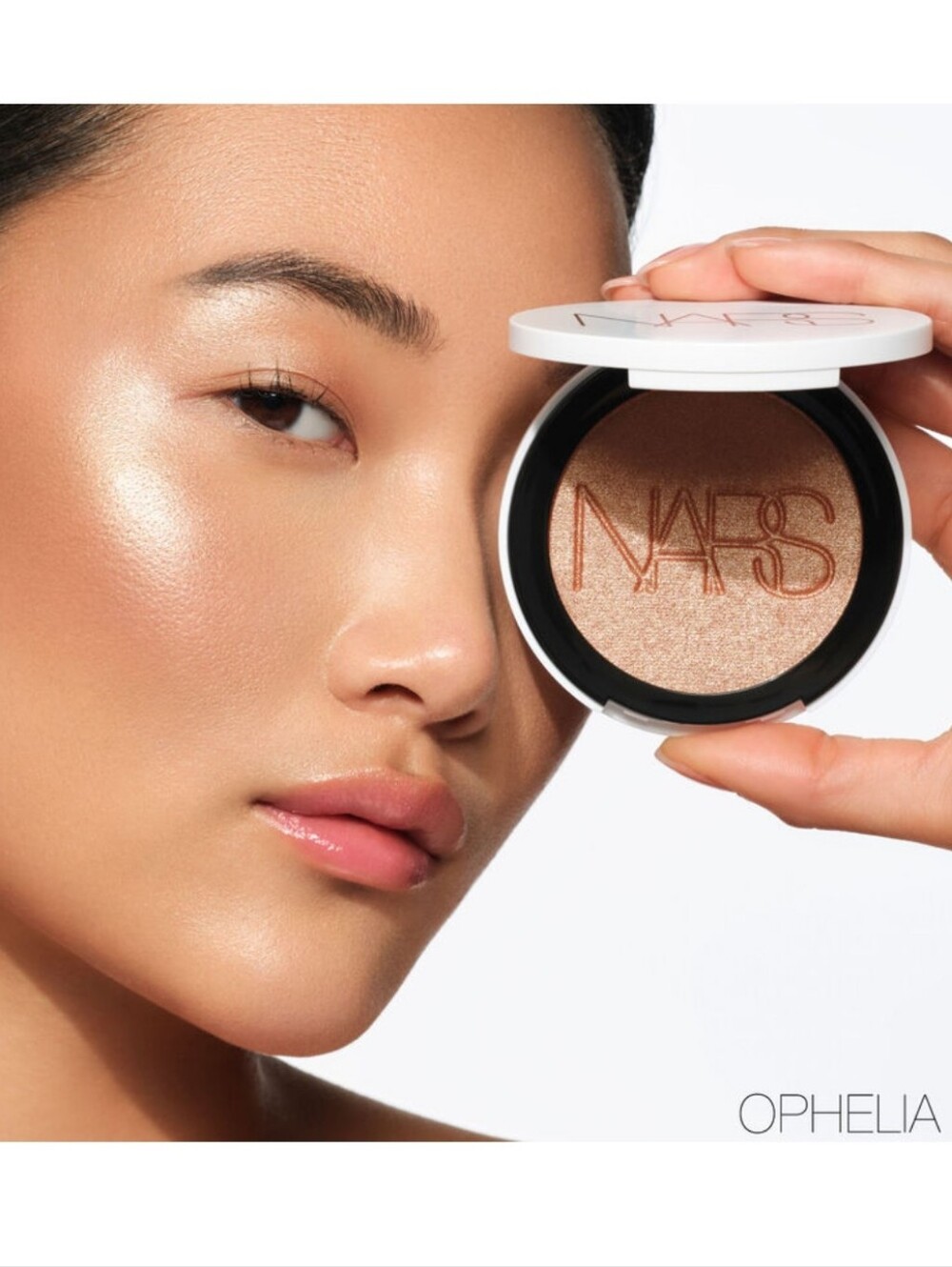 NARS Light Reflecting Luminizing Powder - Picture 8 of 13